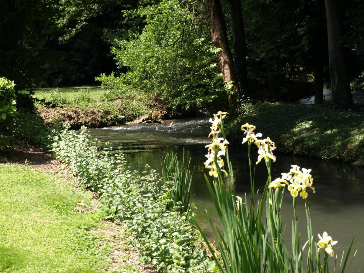 Les Rives De L'Andelle Bed & Breakfast Romilly-sur-Andelle Exterior photo